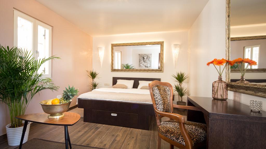 Apartment Shambala Sea View Rovinj Exterior photo